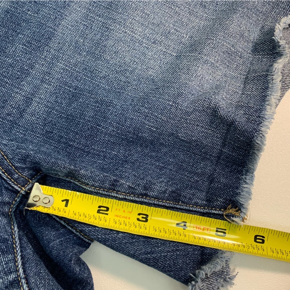 Joe’s Jeans Women’s 5” Mid High Rise Denim Jean Shorts Size 28 - Picture 14 of 14